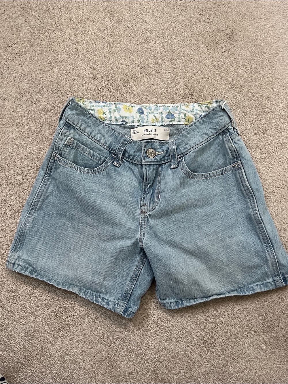 Hollister Light Blue - Low Rise Baggy; Vintage-Style Denim Shorts - Picture 3 of 4